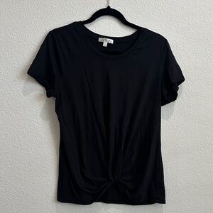 Nine Britton shirt sleeve tee with knotted front